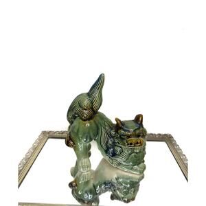 Chinese Foo Dog Green Guardian Shishi Lions Figurine Green Glazed Chinoiserie